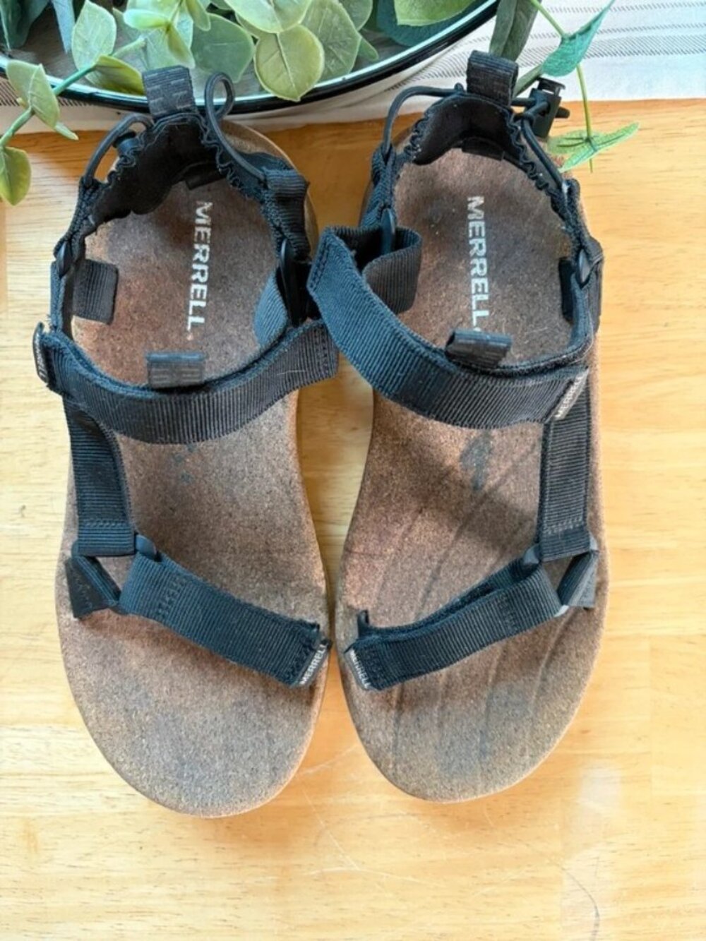 Merrell Black Sandals - Picture 2 of 3